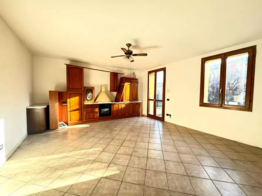 Immagine 3 di Appartamento in vendita  a Visano