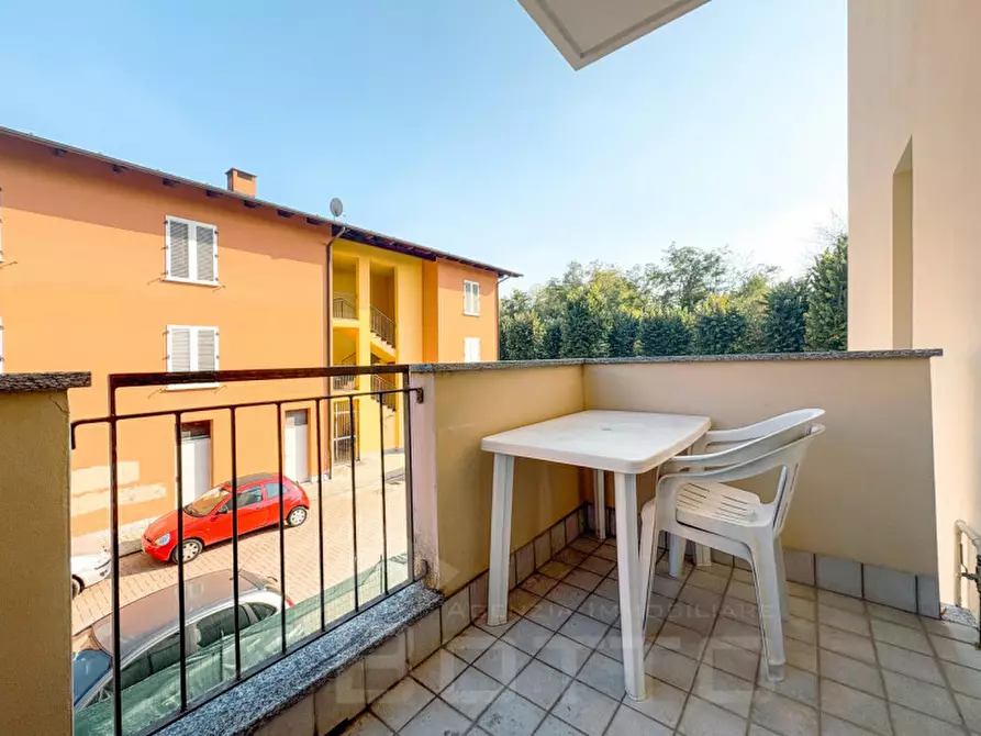 Immagine 2 di Appartamento in vendita  in via pio x 9 a Borgomanero