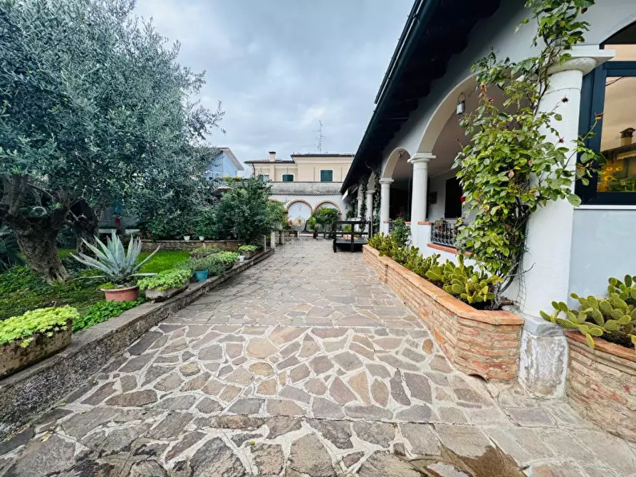 Immagine 6 di Villa in vendita  in VIA. LEONARDO DA VINCI a Ghedi