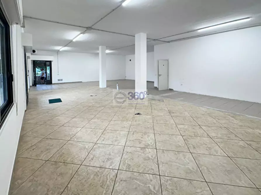 Immagine 4 di Ufficio in affitto  in Via Castello 61 a Rodengo-Saiano