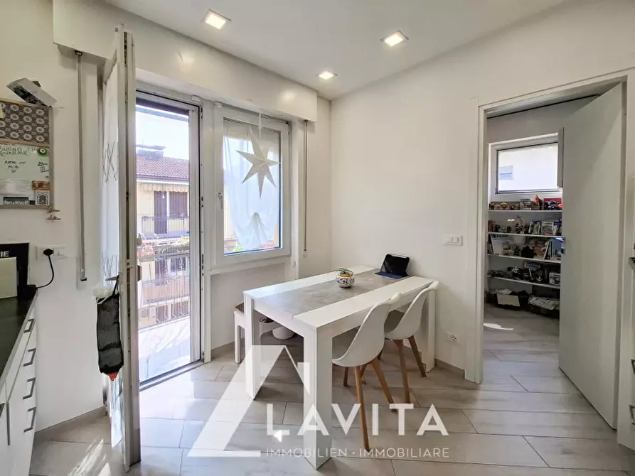 Immagine 7 di Appartamento in vendita  in Via Resia - Reschenstraße a Bolzano