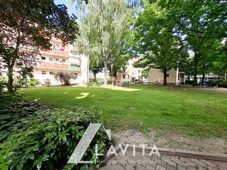 Immagine 29 di Appartamento in vendita  in Via Resia - Reschenstraße a Bolzano