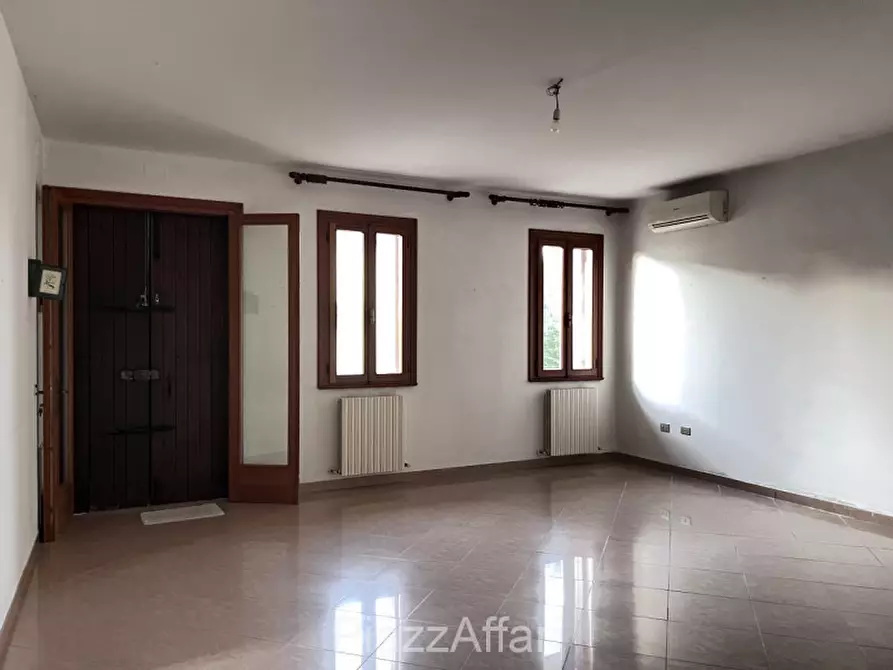 Immagine 11 di Casa indipendente in vendita  in Via Cansiglio a Piove Di Sacco