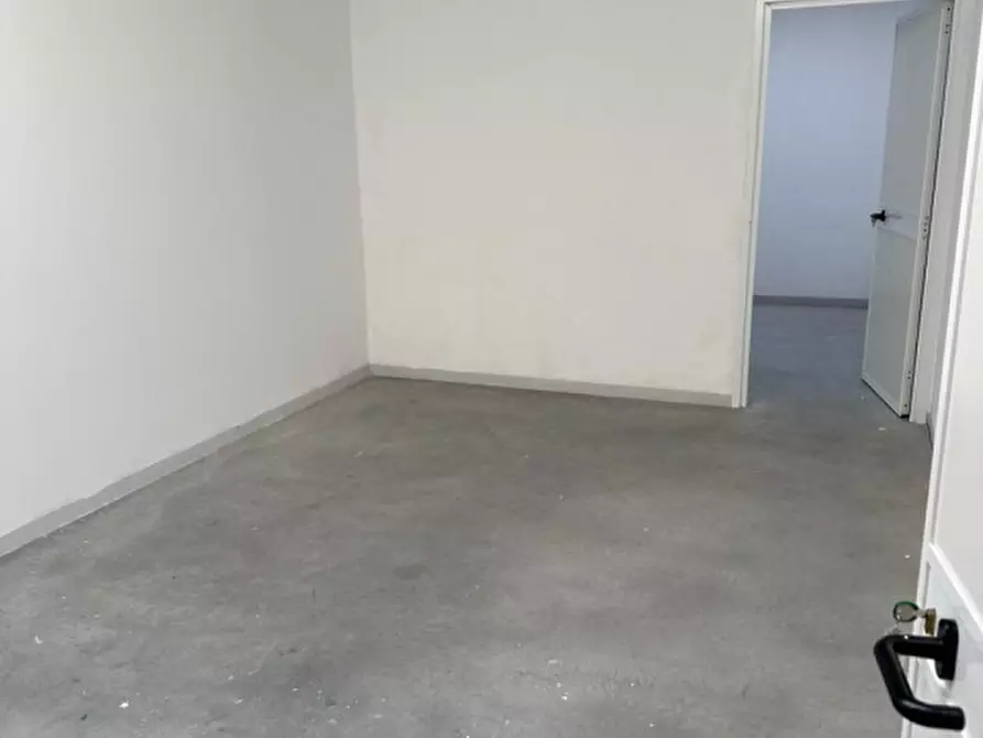 Immagine 3 di Capannone industriale in affitto  in VIA DELLE CALANDRE a Calenzano