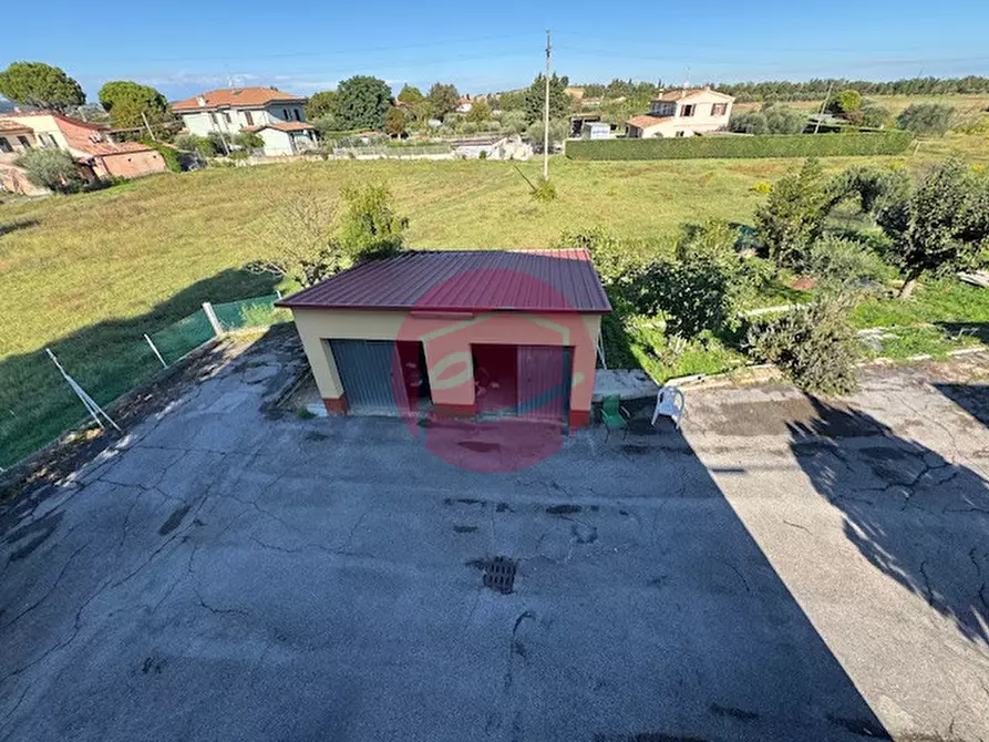 Immagine 8 di Casa bifamiliare in vendita  a Santarcangelo Di Romagna