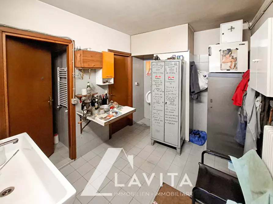 Immagine 12 di Attività commerciale in vendita  in Via Augusto Righi - Augusto-Righi-Straße a Bolzano