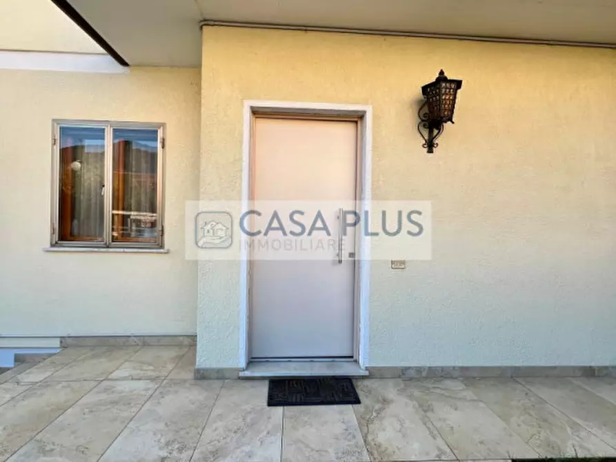 Immagine 8 di Casa bifamiliare in vendita  in via Monte Cengio a Bassano Del Grappa