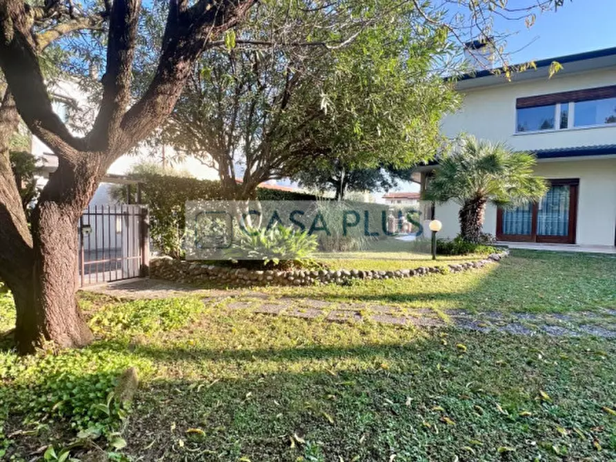 Immagine 63 di Casa bifamiliare in vendita  in via Monte Cengio a Bassano Del Grappa