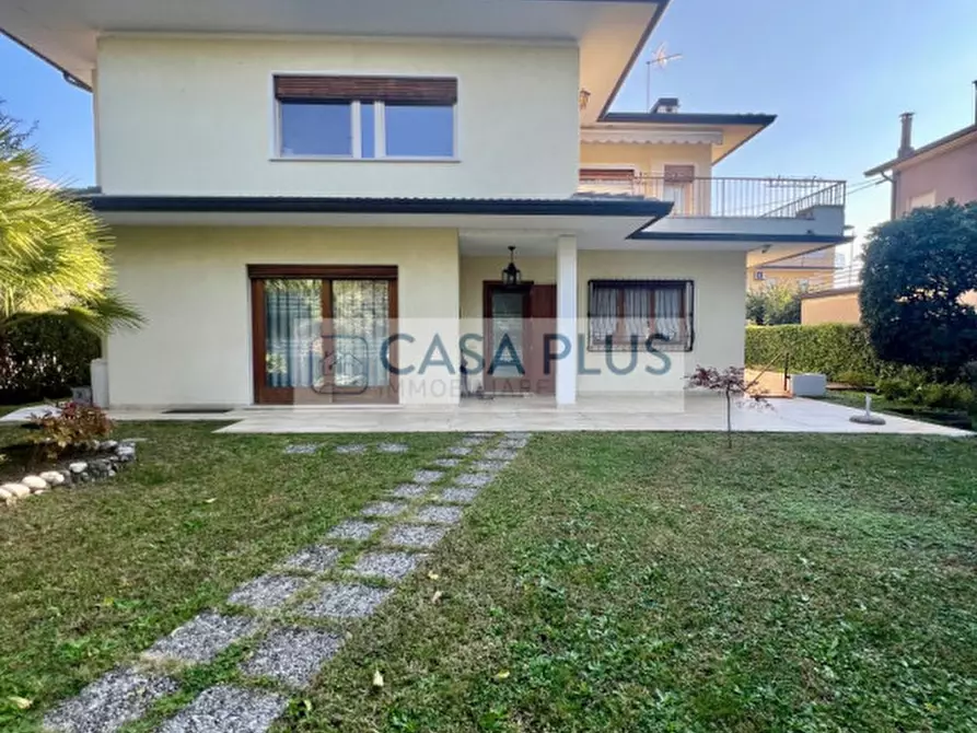 Immagine 66 di Casa bifamiliare in vendita  in via Monte Cengio a Bassano Del Grappa