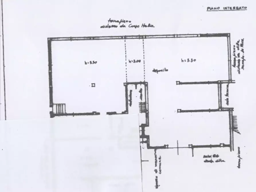 Immagine 3 di Magazzino in affitto  in Via Vittorio Alfieri a Gallipoli