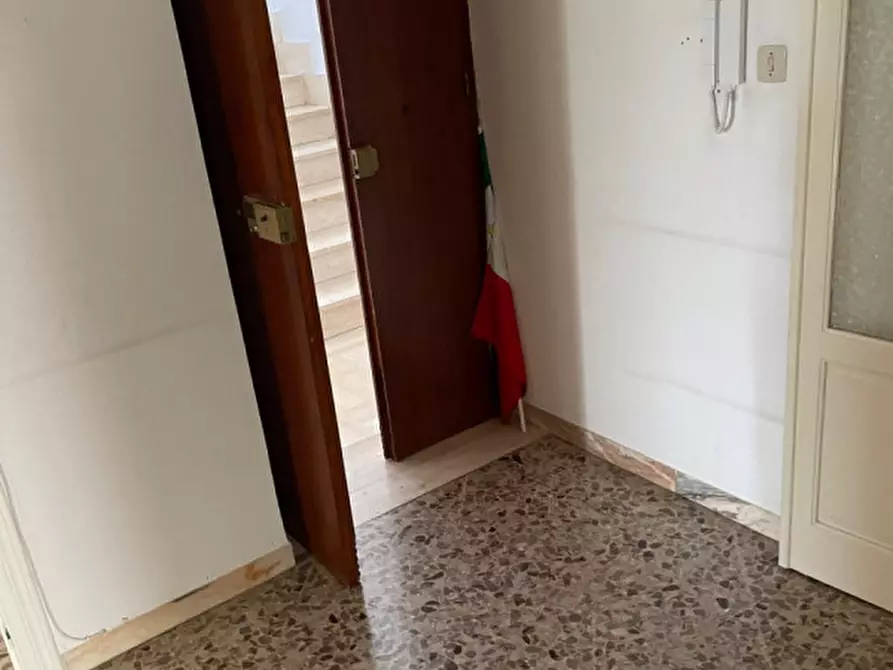 Immagine 2 di Appartamento in vendita  in Via Cosenza a Ceglie Messapico
