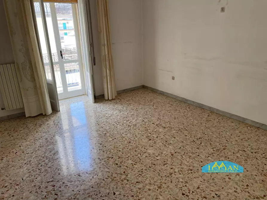 Immagine 6 di Appartamento in vendita  in Via Cosenza a Ceglie Messapico