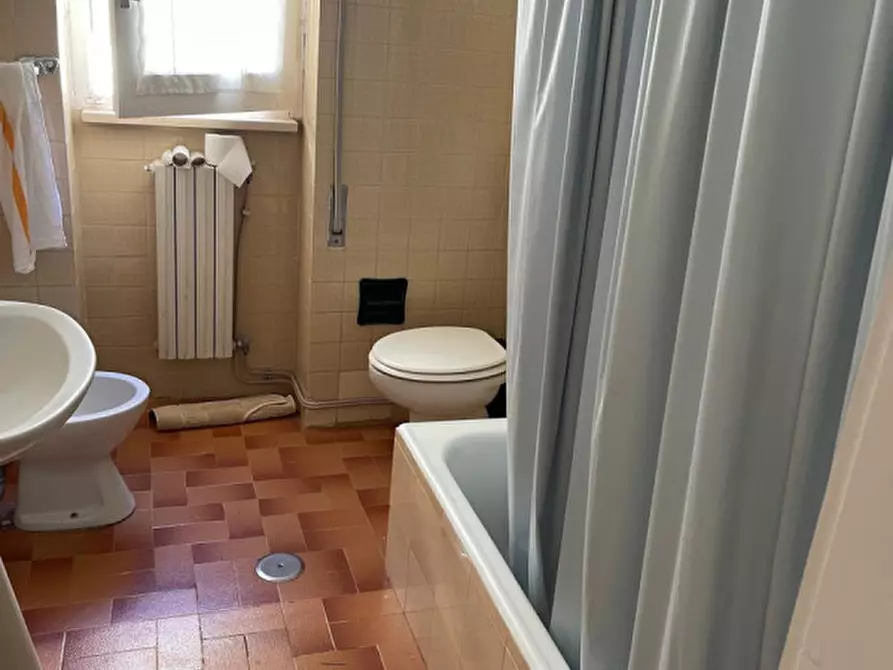 Immagine 8 di Appartamento in vendita  in Via Cosenza a Ceglie Messapico