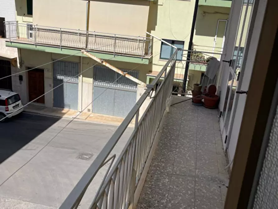 Immagine 11 di Appartamento in vendita  in Via Cosenza a Ceglie Messapico