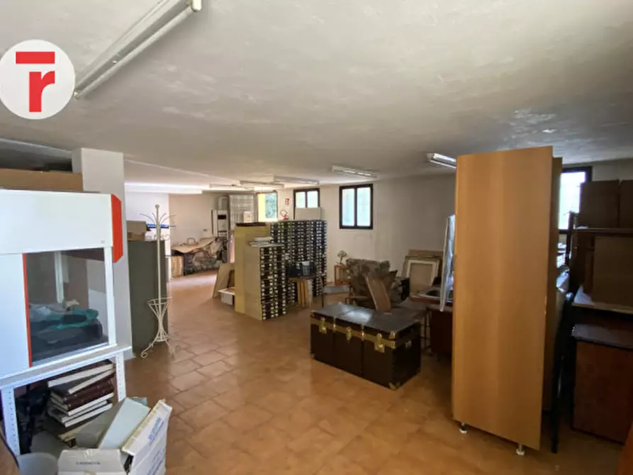 Immagine 3 di Magazzino in vendita  a Cadoneghe