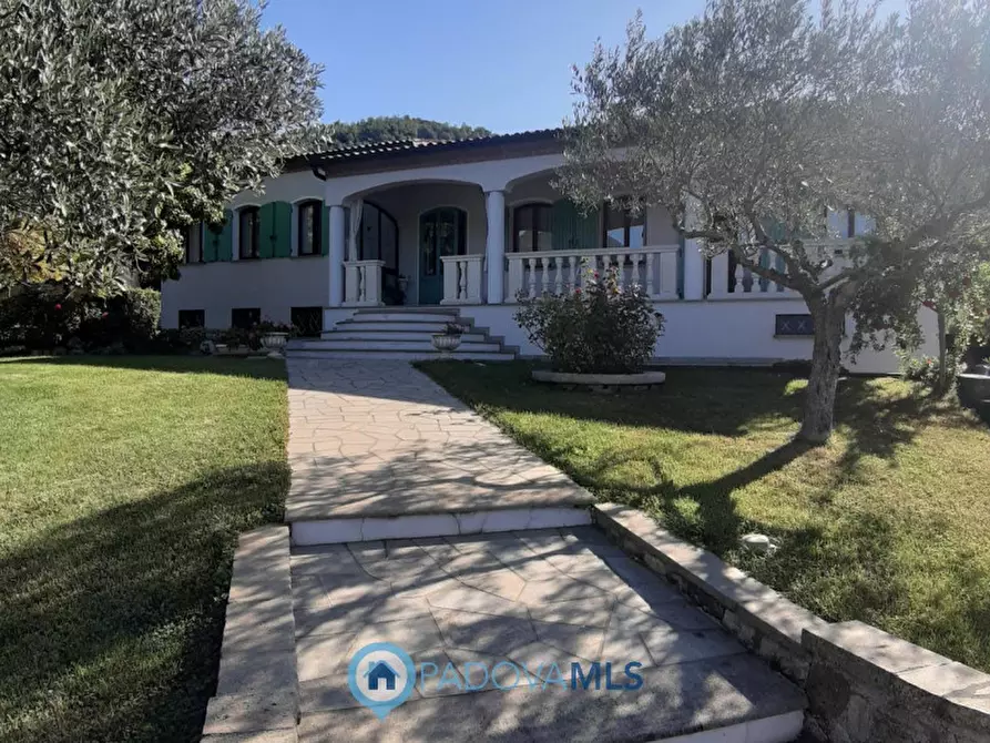 Immagine 6 di Villa in vendita  in Via Monte Cecilia a Baone