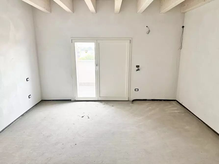 Immagine 19 di Attico in vendita  in Strada del Paullo a Parma