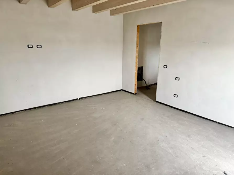 Immagine 21 di Attico in vendita  in Strada del Paullo a Parma