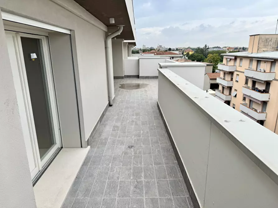 Immagine 26 di Attico in vendita  in Strada del Paullo a Parma