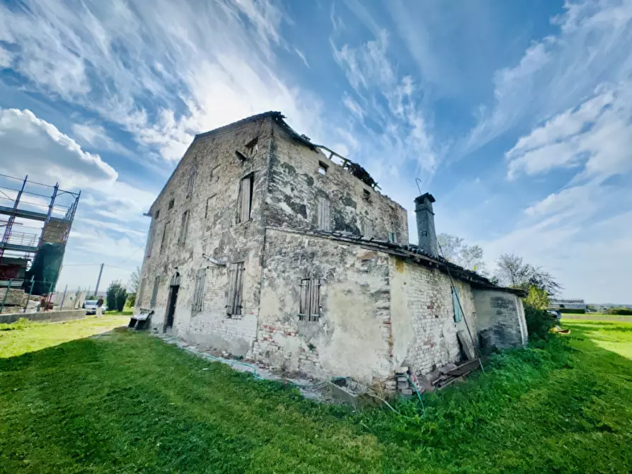 Immagine 18 di Rustico / casale in vendita  in Strada Viazza di Paradigna a Parma