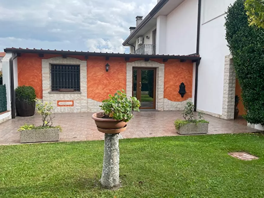 Immagine 22 di Casa bifamiliare in vendita  in VIA ROMA a Piove Di Sacco