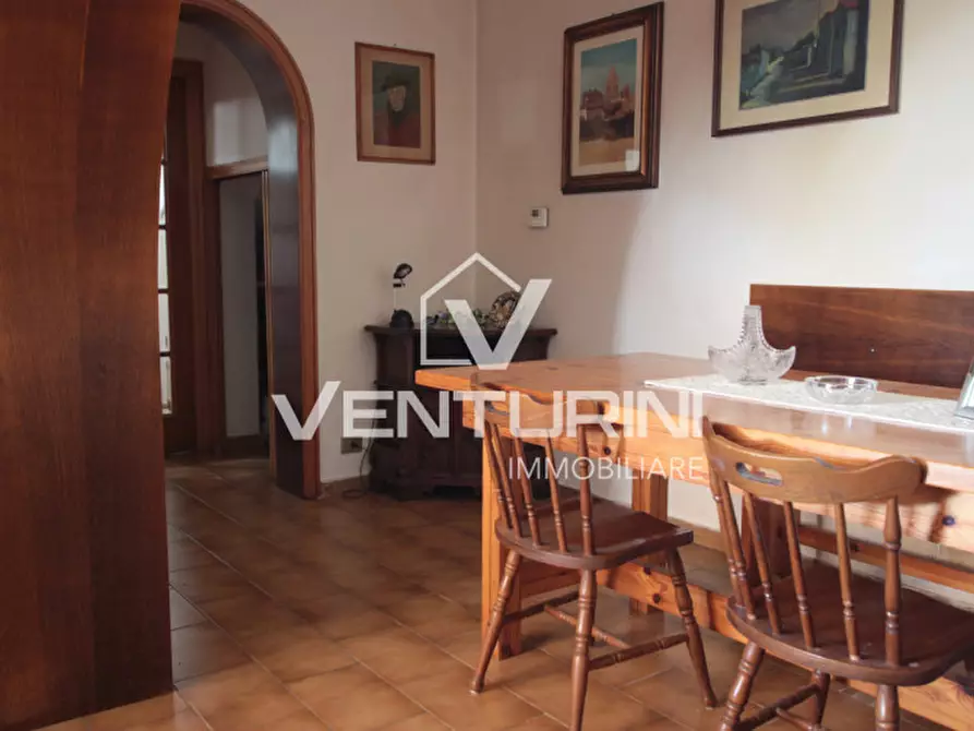 Immagine 6 di Villa in vendita  in Via Entratico, 50 a Roma