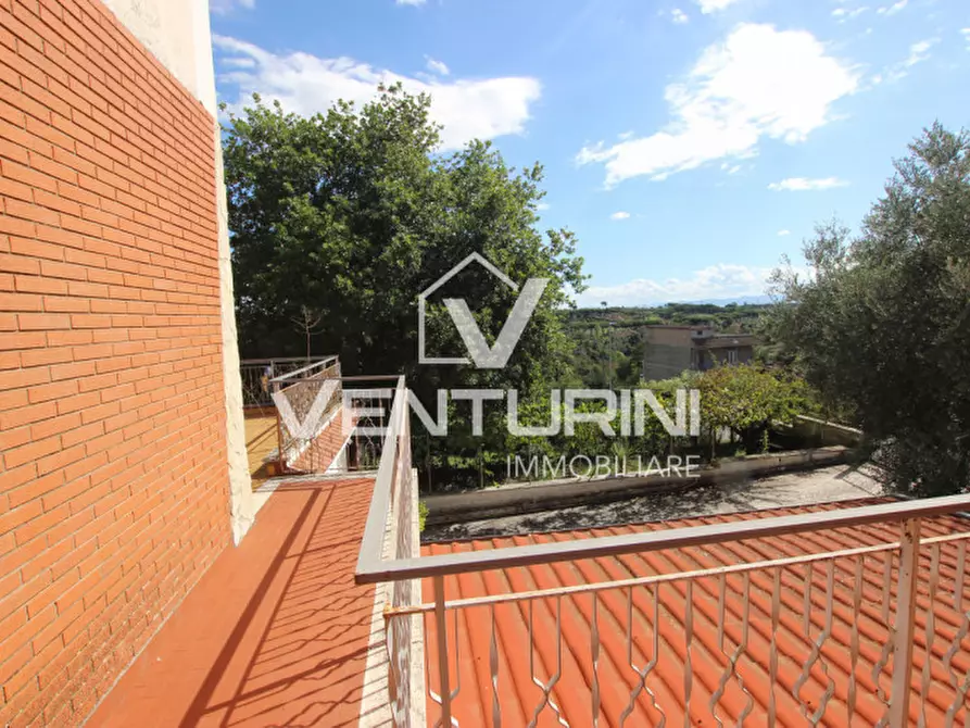 Immagine 20 di Villa in vendita  in Via Entratico, 50 a Roma