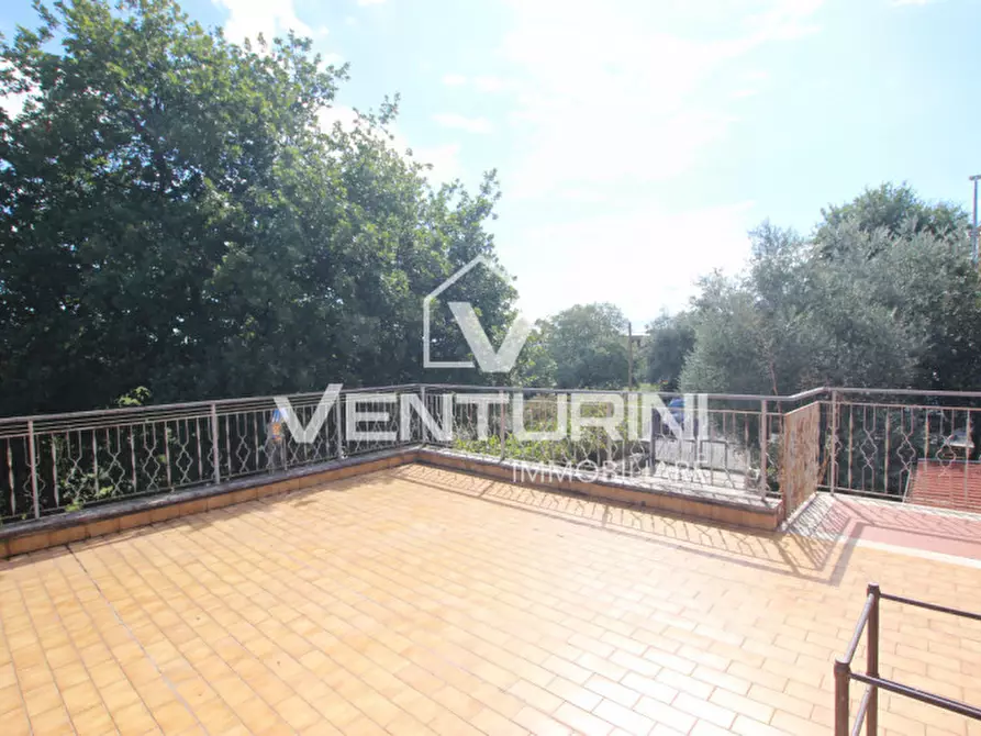 Immagine 22 di Villa in vendita  in Via Entratico, 50 a Roma