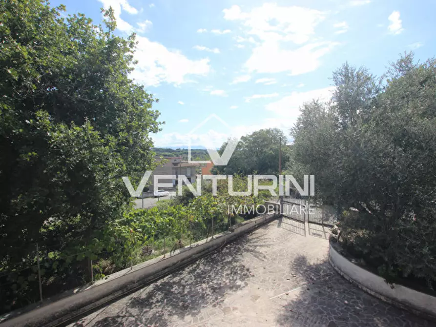 Immagine 40 di Villa in vendita  in Via Entratico, 50 a Roma