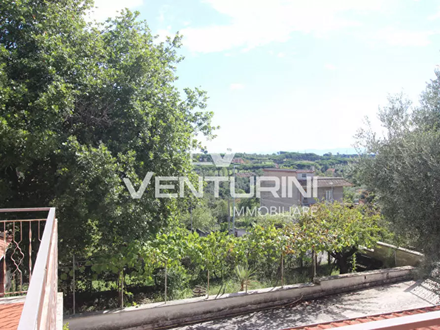 Immagine 41 di Villa in vendita  in Via Entratico, 50 a Roma