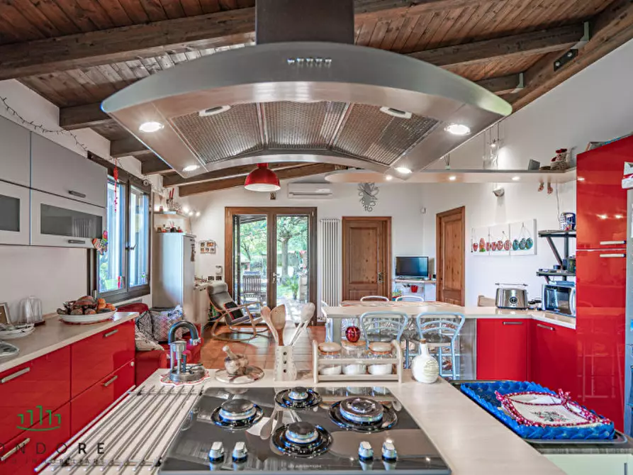 Immagine 13 di Casa indipendente in vendita  in Ad.ze via Giardino a Pianoro