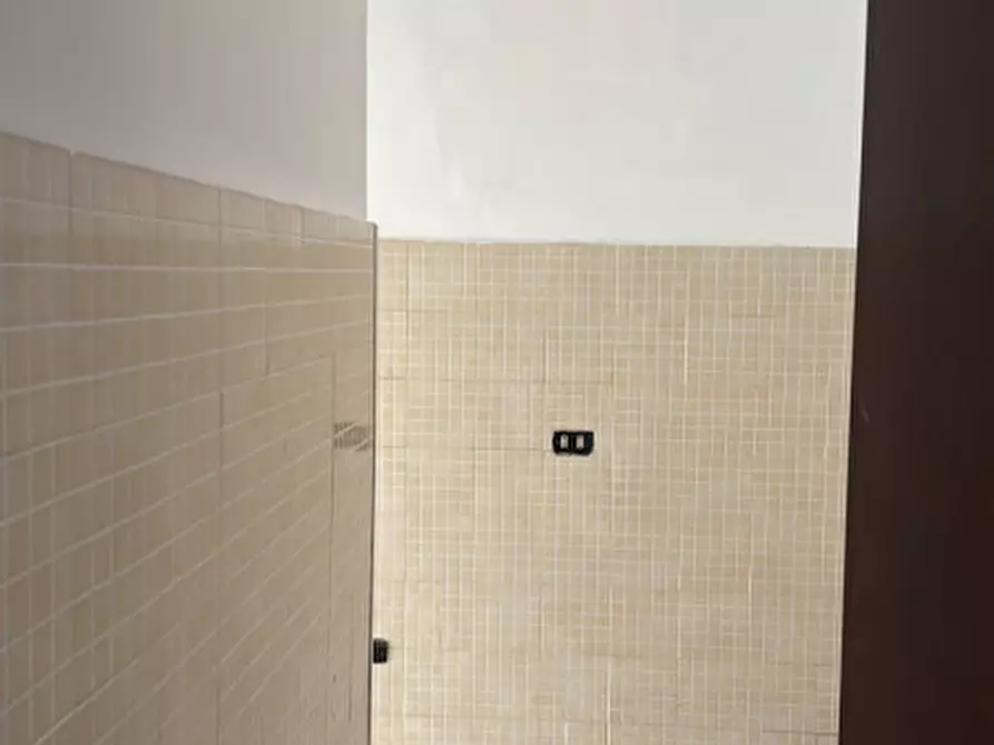 Immagine 2 di Appartamento in affitto  in via ovico santa maria delle grazie 12 a Napoli