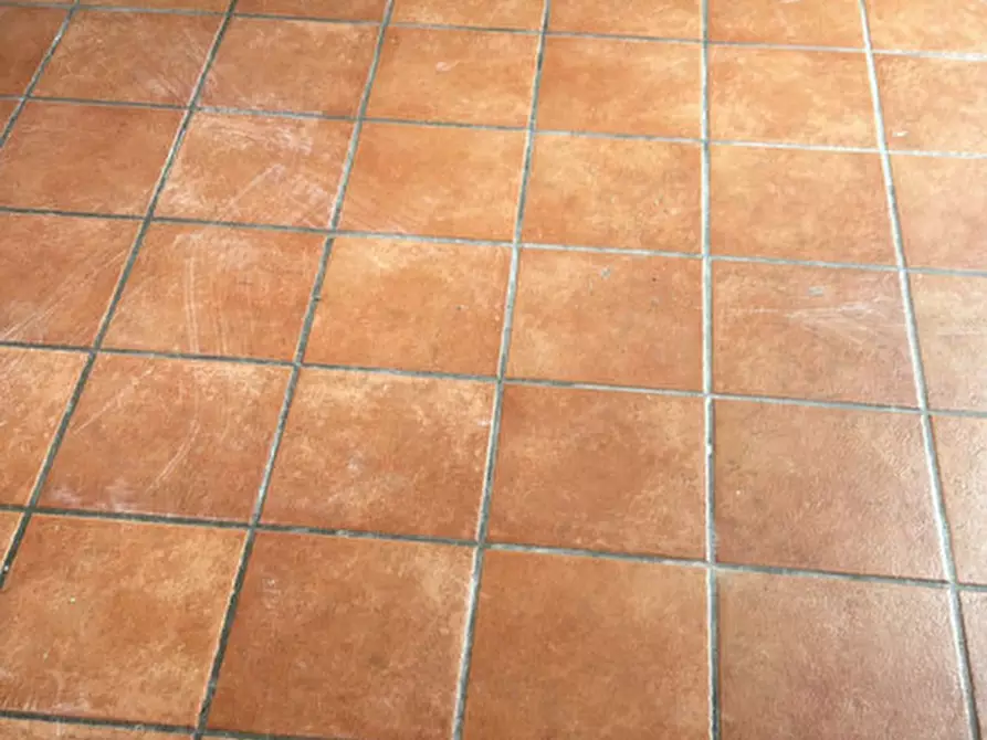 Immagine 4 di Appartamento in affitto  in via ovico santa maria delle grazie 12 a Napoli