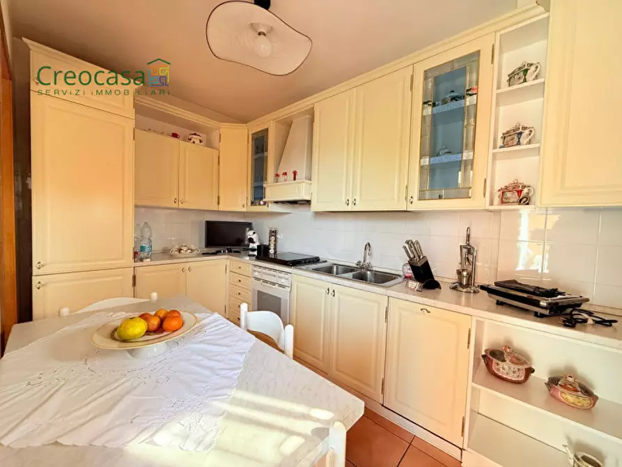 Immagine 8 di Appartamento in vendita  a Cologno Al Serio