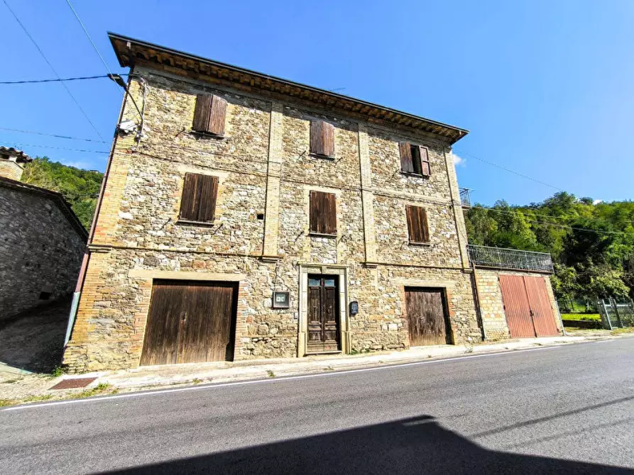 Immagine 1 di Appartamento in vendita  in Ca' Oliviero a Piandimeleto