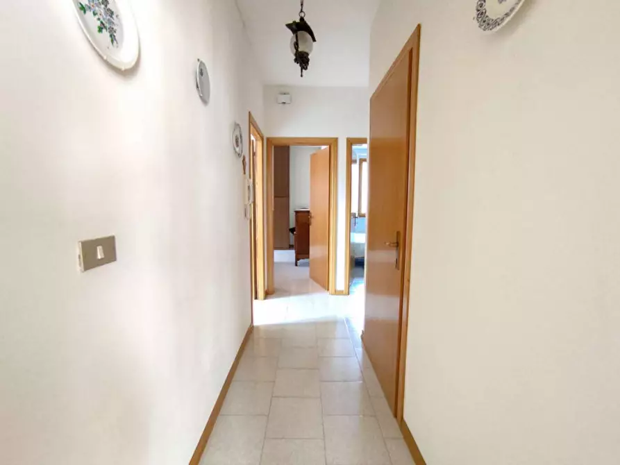 Immagine 9 di Appartamento in vendita  in Ca' Oliviero a Piandimeleto