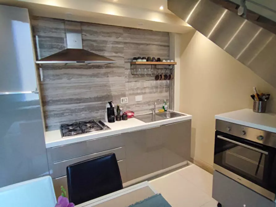 Immagine 4 di Appartamento in vendita  in Corso Augusto Mombello a San Remo