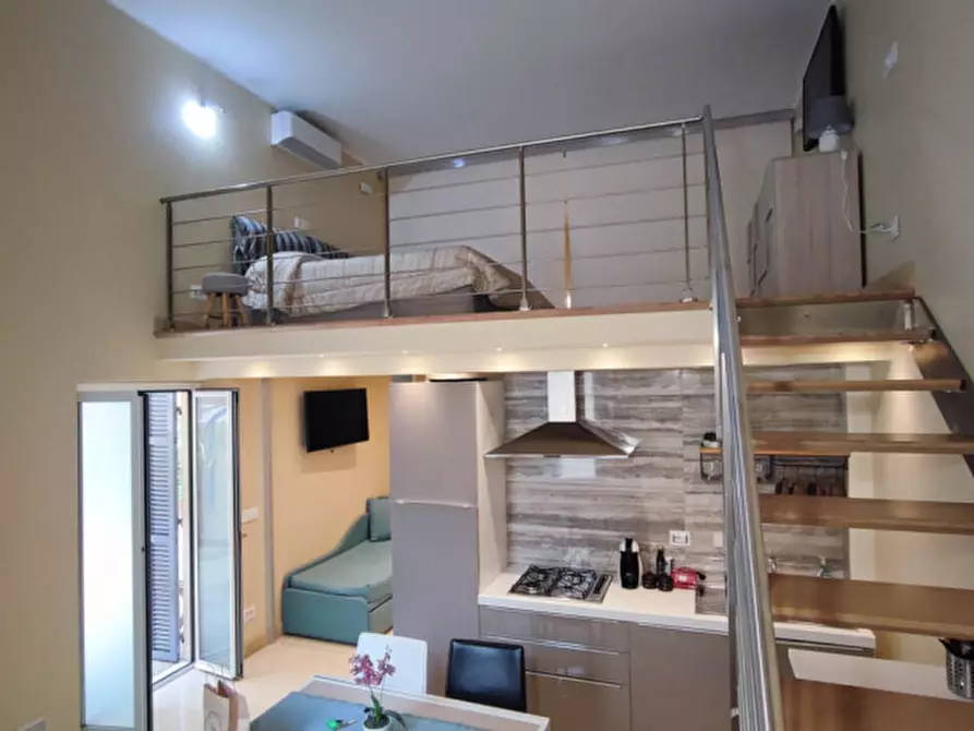 Immagine 5 di Appartamento in vendita  in Corso Augusto Mombello a San Remo