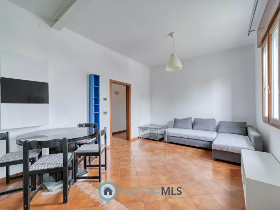 Immagine 5 di Appartamento in vendita  in Via Montà a Padova