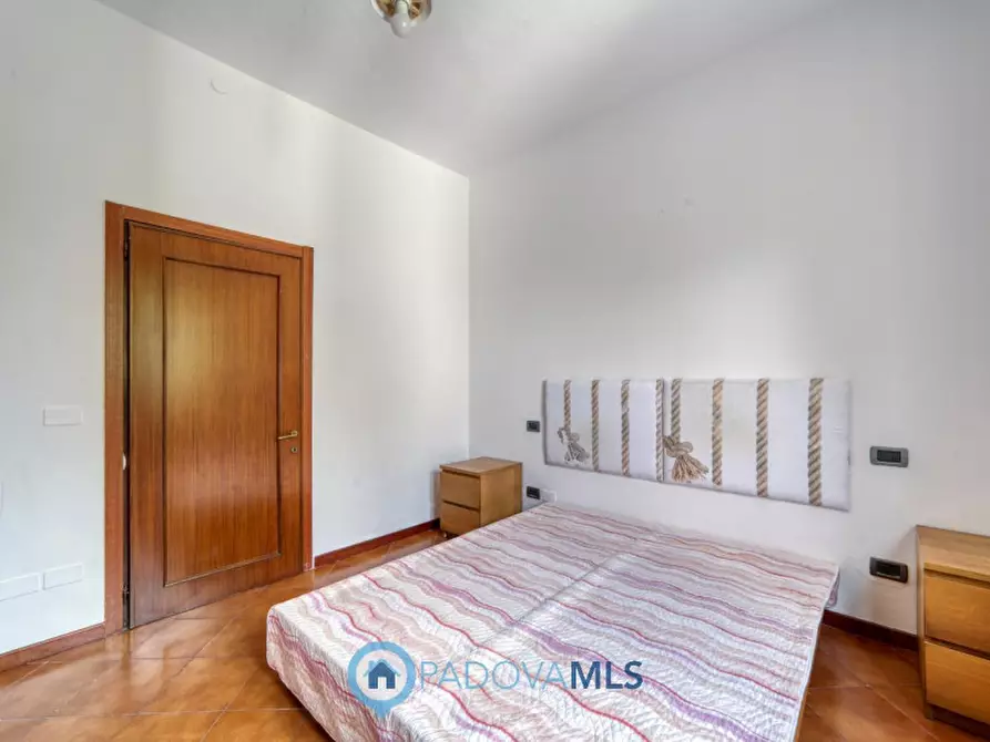 Immagine 8 di Appartamento in vendita  in Via Montà a Padova