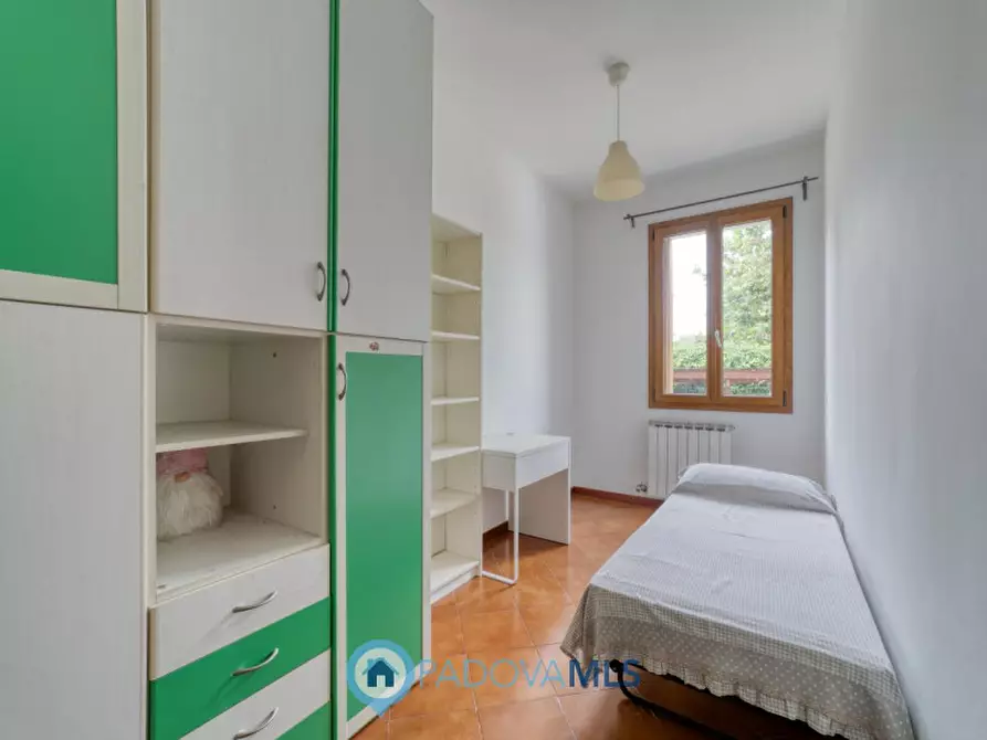 Immagine 9 di Appartamento in vendita  in Via Montà a Padova