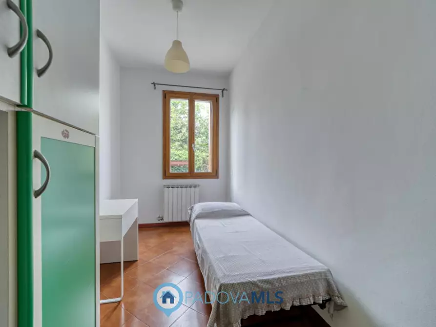 Immagine 11 di Appartamento in vendita  in Via Montà a Padova