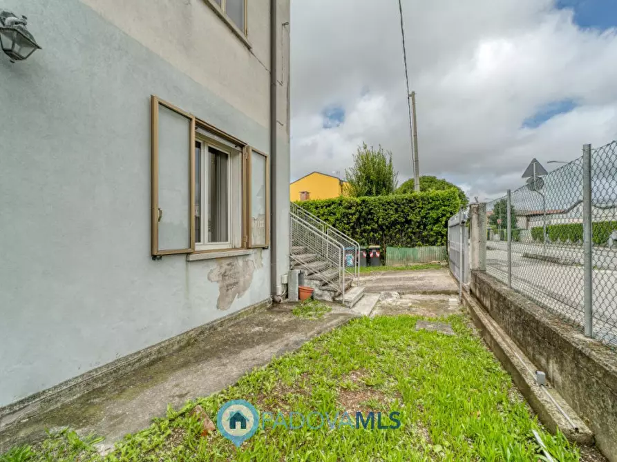 Immagine 17 di Appartamento in vendita  in Via Montà a Padova