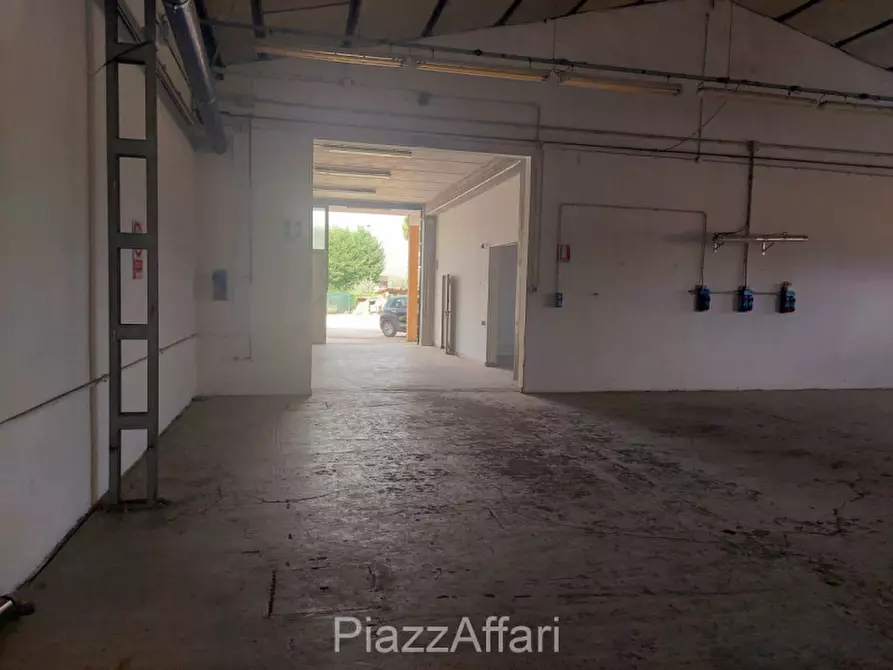 Immagine 9 di Capannone industriale in affitto  a Piove Di Sacco