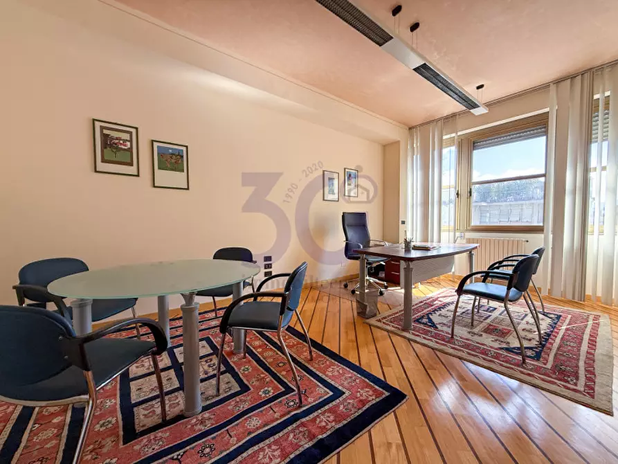 Immagine 1 di Ufficio in affitto  in Piazza San Jacopo a Arezzo