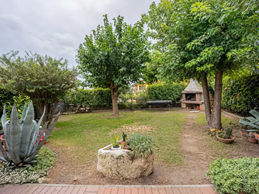 Immagine 10 di Villetta a schiera in vendita  in Via Buche di Maggio a Cologna Veneta