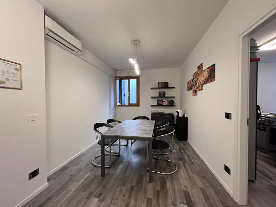 Immagine 5 di Ufficio in affitto  in PIAZZA TRENTO a Este