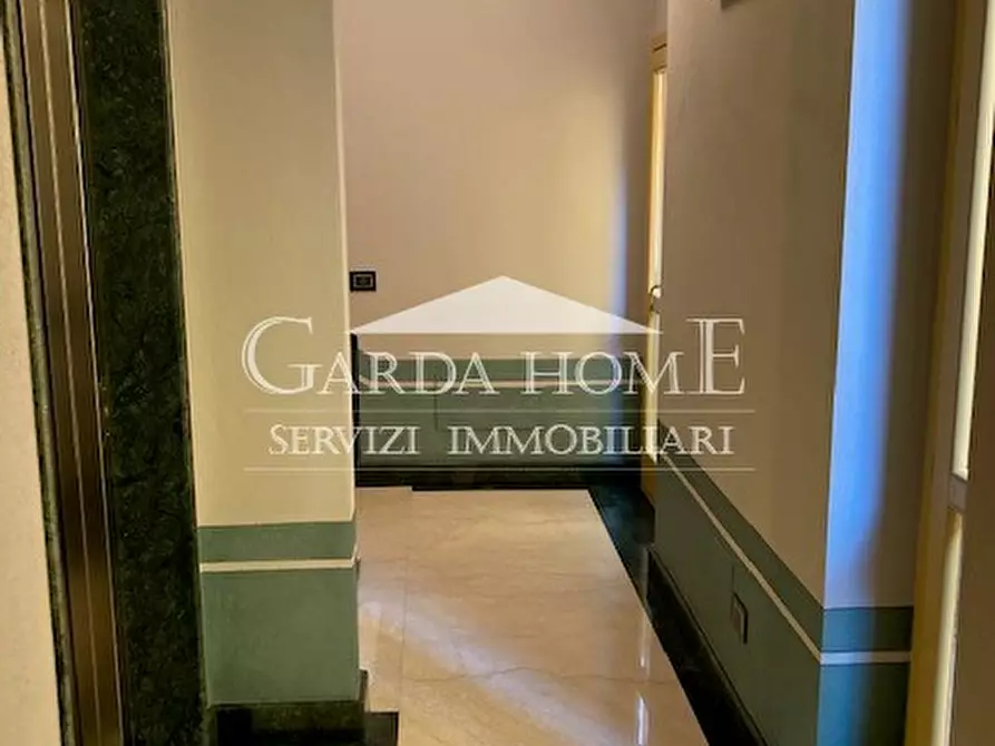 Immagine 16 di Appartamento in affitto  in via Generale Achille Papa a Desenzano Del Garda
