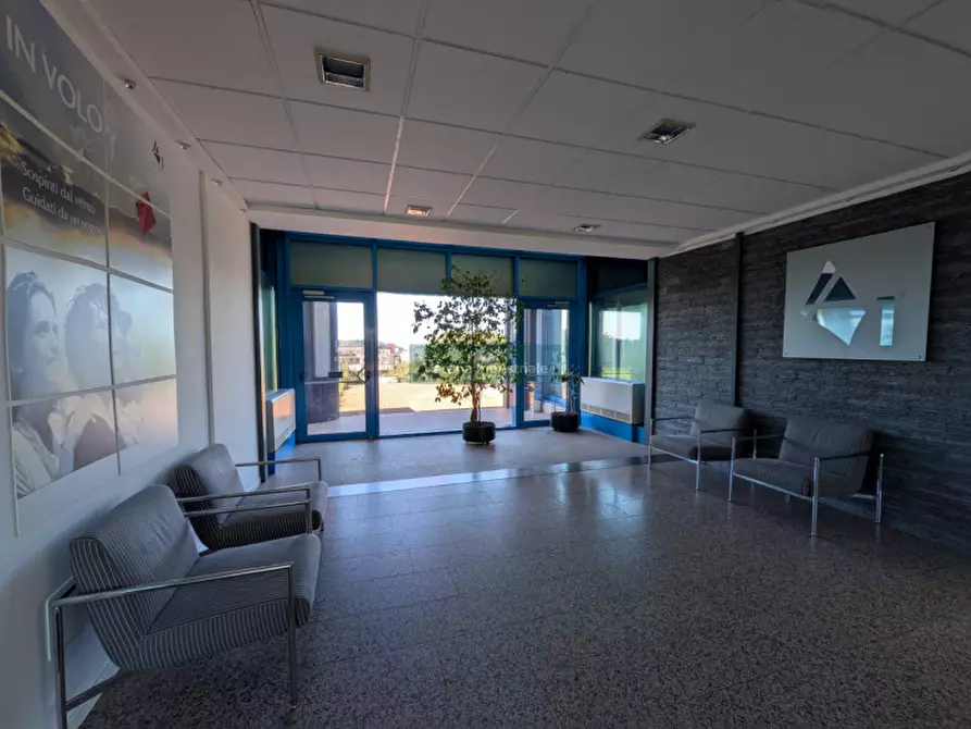 Immagine 5 di Ufficio in vendita  in Affi a Affi