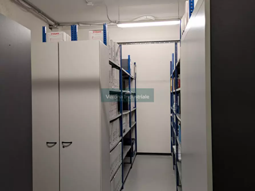 Immagine 20 di Ufficio in vendita  in Affi a Affi